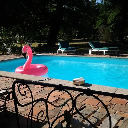 Bed and Breakfast Les Hotes Des Guillemets 3*