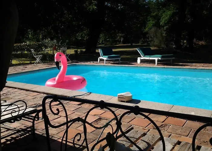 Bed & Breakfast Les Hotes Des Guillemets 3*